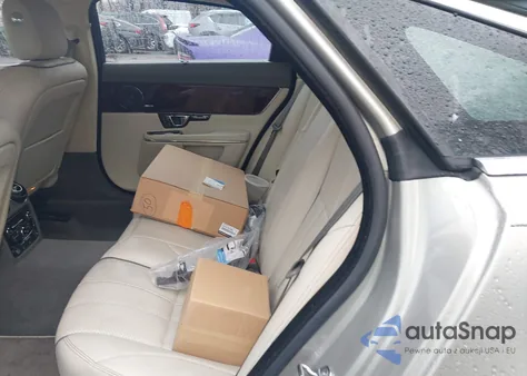 2016 Jaguar Xj Supercharged z USA, uszkodzony, nr VIN SAJWA1CE8GMW00581